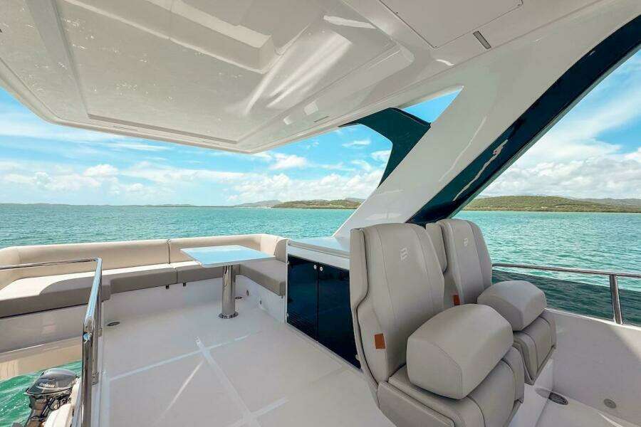 Macu 58ft Ferretti Yachts Yacht For Sale