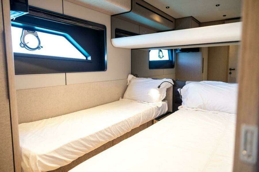 Macu 58ft Ferretti Yachts Yacht For Sale