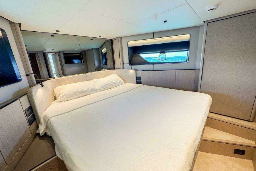 Macu 58ft Ferretti Yachts Yacht For Sale