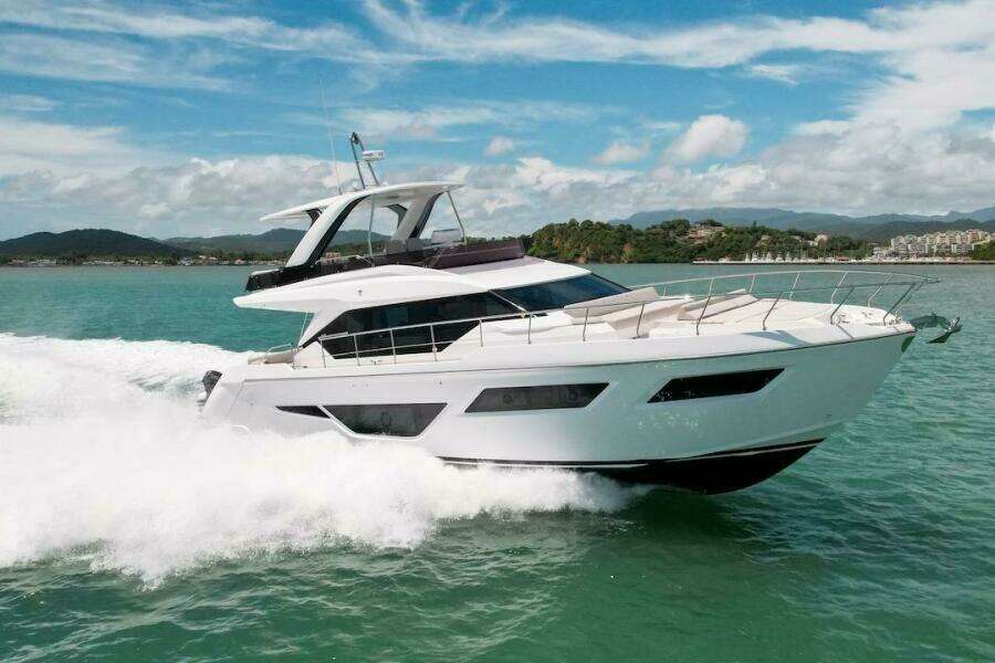 Macu 58ft Ferretti Yachts Yacht For Sale