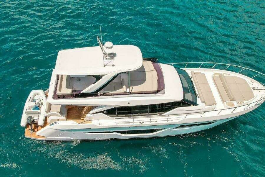 Macu 58ft Ferretti Yachts Yacht For Sale