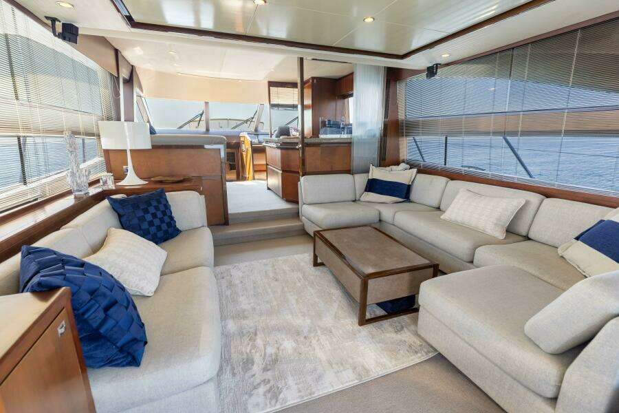 2011 Princess 64 'Harbor Story' - Salon