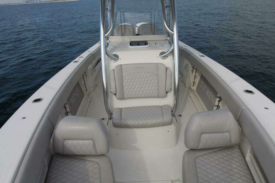 30ft Jupiter Yacht For Sale
