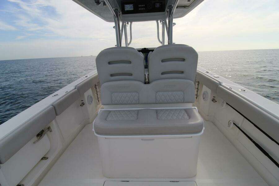 30ft Jupiter Yacht For Sale