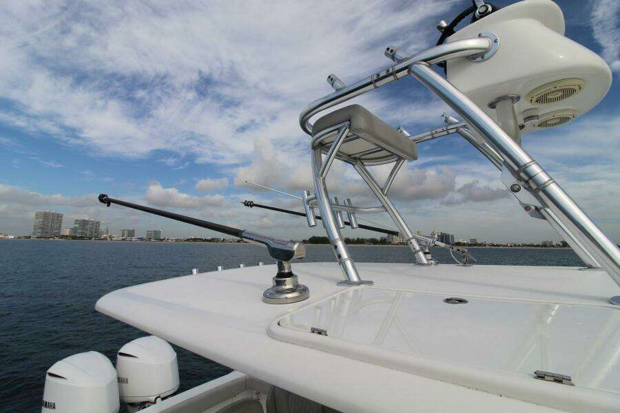 30ft Jupiter Yacht For Sale