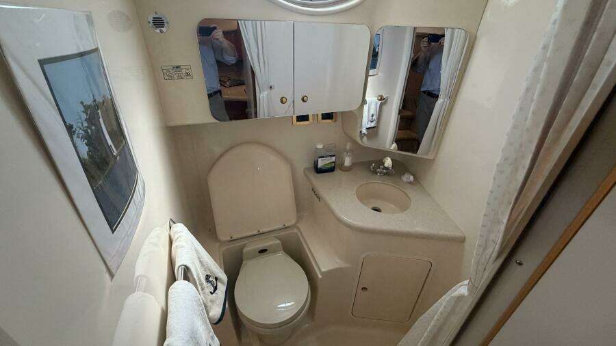 Our Way 38ft Sea Ray Yacht For Sale Our Way 38ft Sea Ray Yacht For Sale