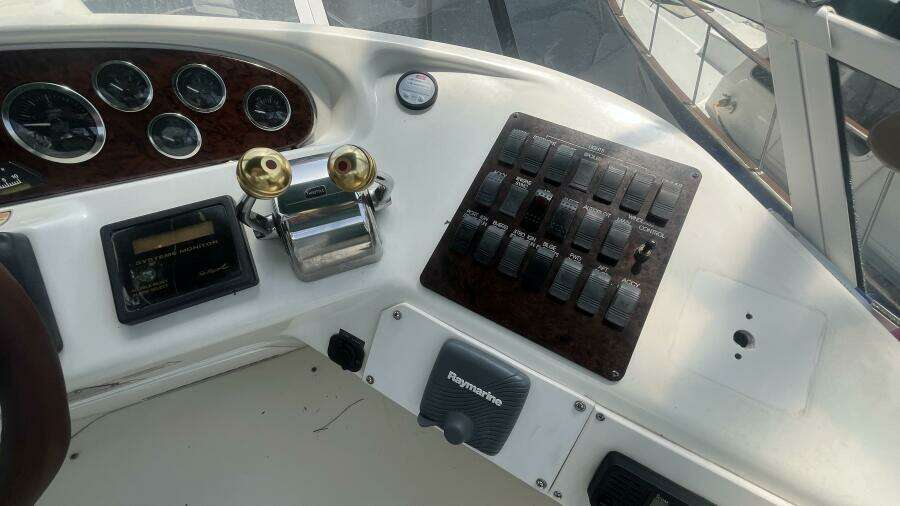 Our Way 38ft Sea Ray Yacht For Sale Our Way 38ft Sea Ray Yacht For Sale