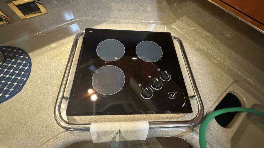 Our Way 38ft Sea Ray Yacht For Sale Our Way 38ft Sea Ray Yacht For Sale