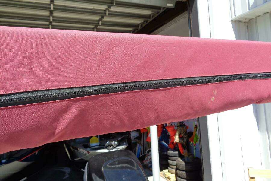 23ft Nitro Yacht For Sale