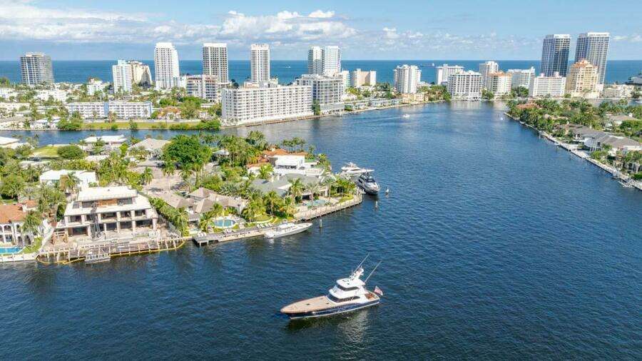 CATCH 87ft Feadship Yacht For Sale