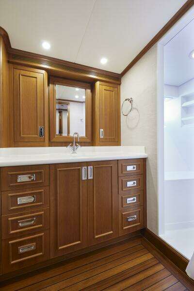 CATCH 87ft Feadship Yacht For Sale