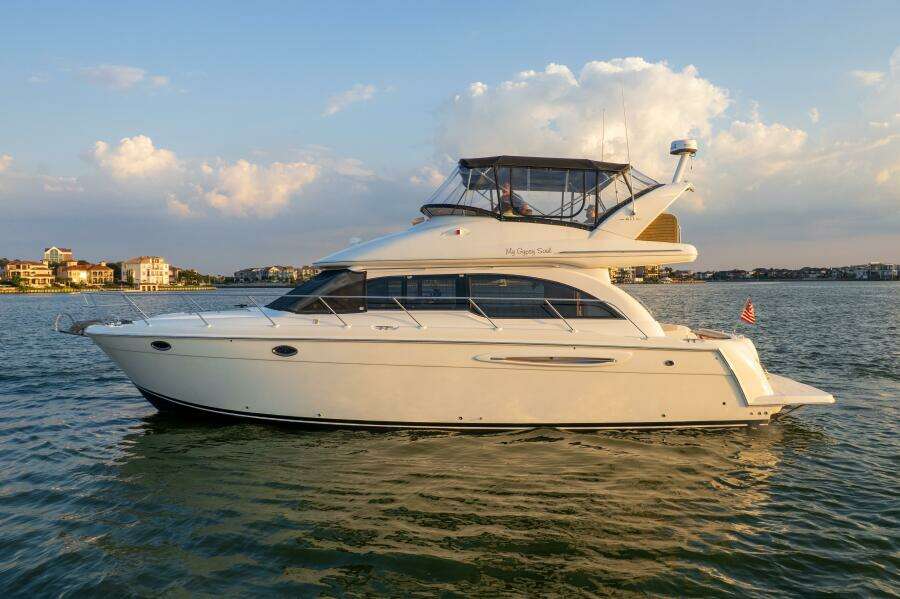 2004 Meridian 411 