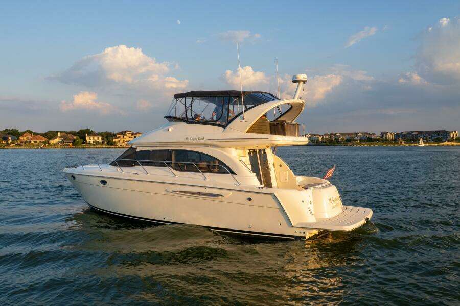 2004 Meridian 411 