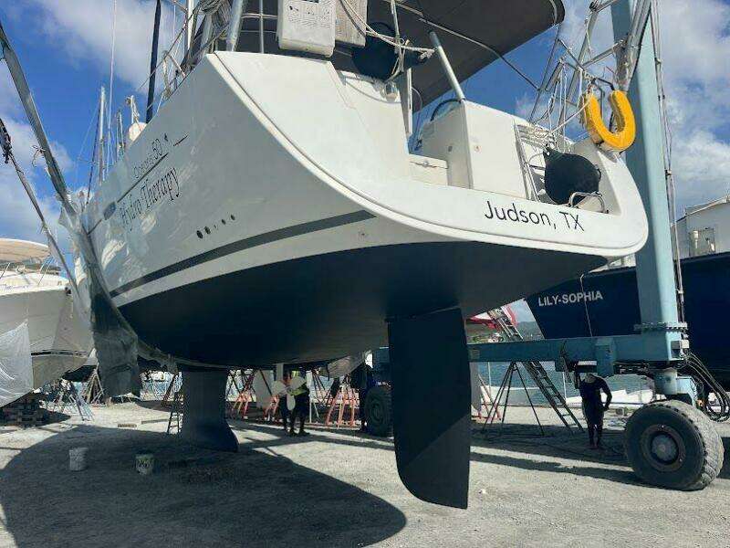 HYDRO THERAPY 50ft Beneteau Yacht For Sale