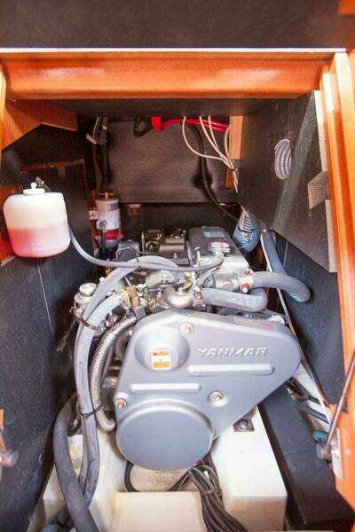 HYDRO THERAPY 50ft Beneteau Yacht For Sale