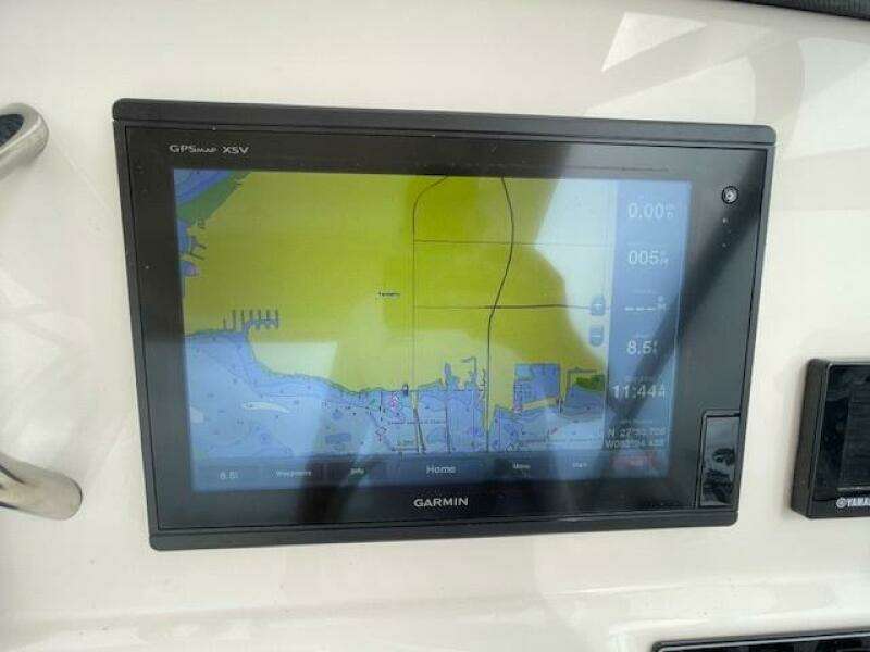 235 Freedom 23ft Grady White Yacht For Sale