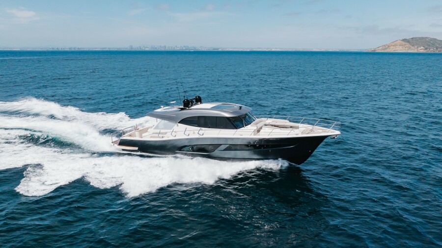 Photo of 69' Riviera 645 SUV 2023