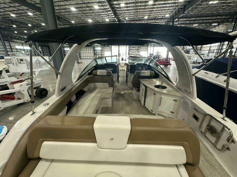 29ft Four Winns Yacht For Sale