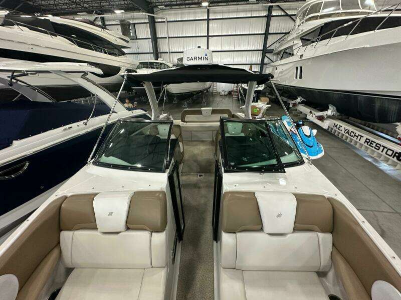 29ft Four Winns Yacht For Sale