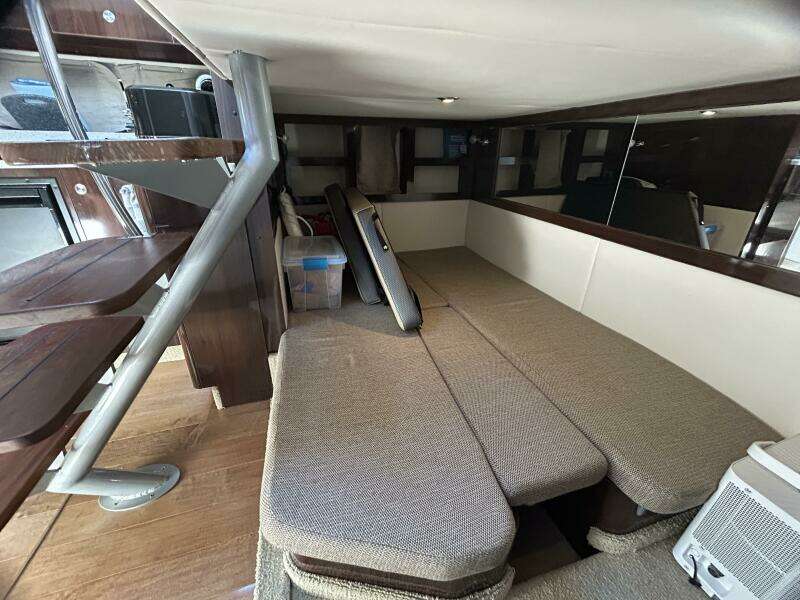 35ft Sea Ray Yacht For Sale
