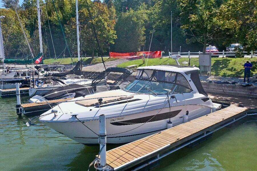 35ft Sea Ray Yacht For Sale
