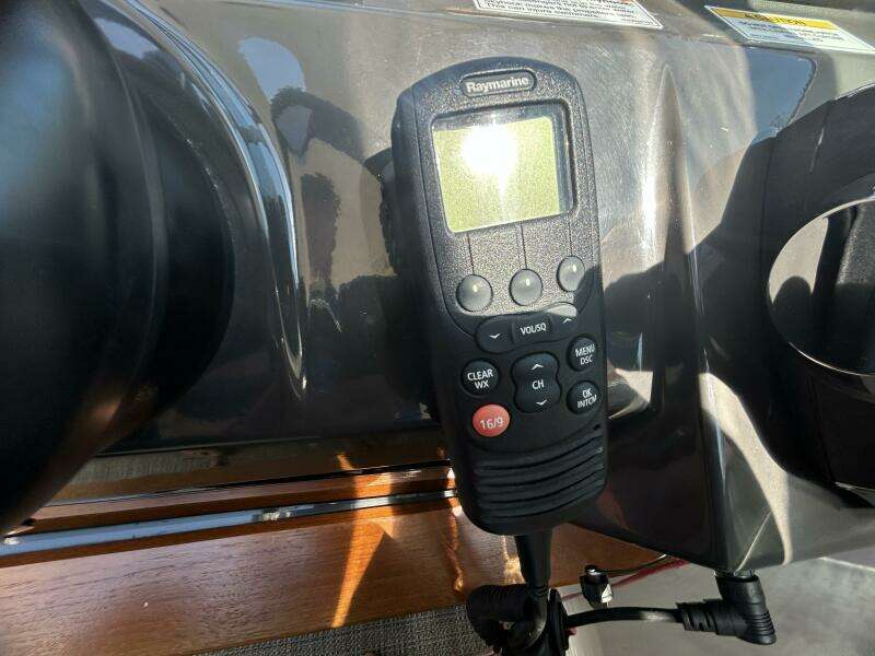 35ft Sea Ray Yacht For Sale