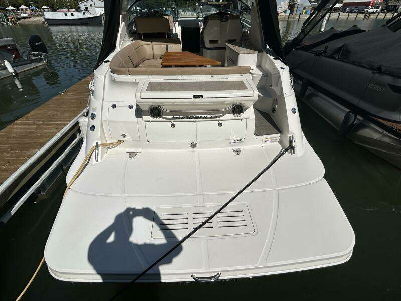 35ft Sea Ray Yacht For Sale