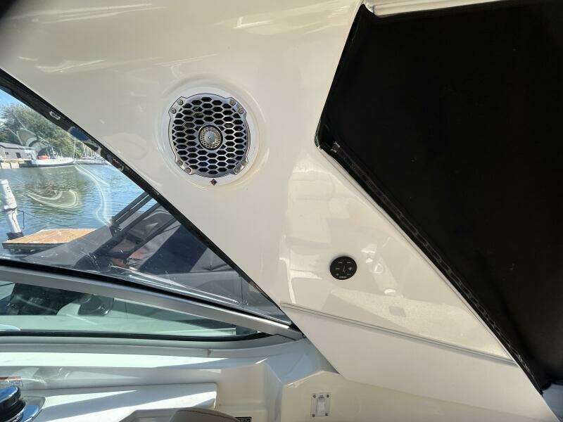 35ft Sea Ray Yacht For Sale