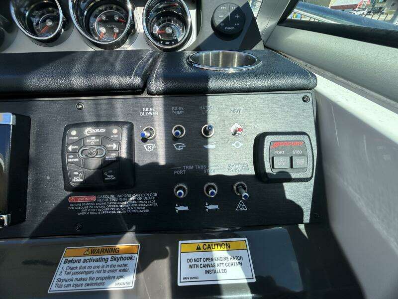 35ft Sea Ray Yacht For Sale