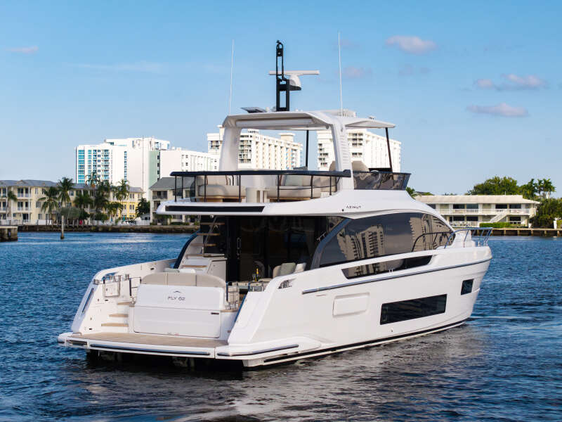 62ft Azimut Yacht For Sale