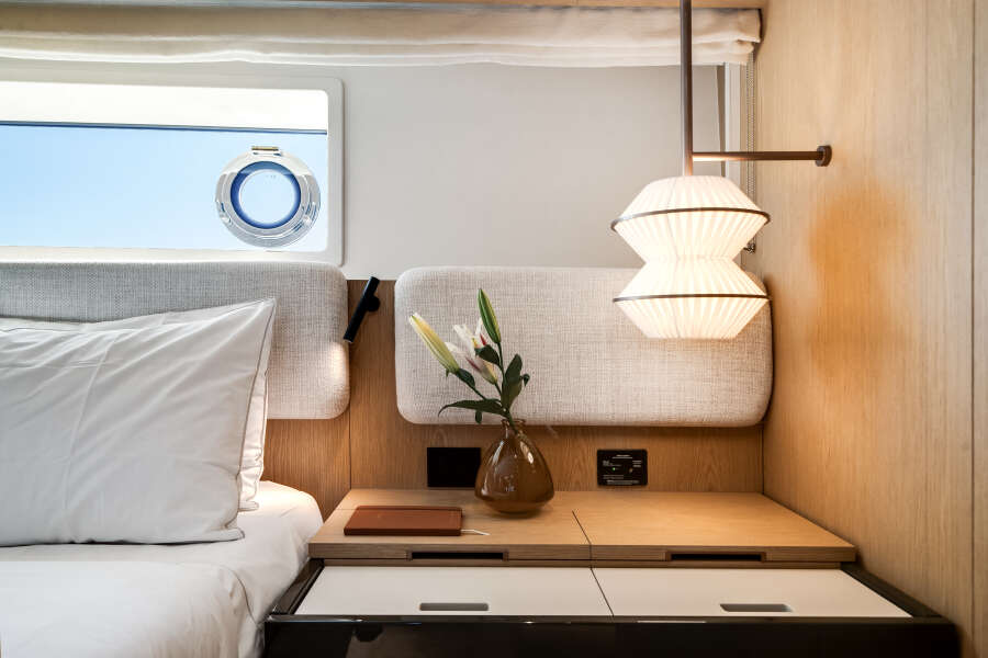 62ft Azimut Yacht For Sale