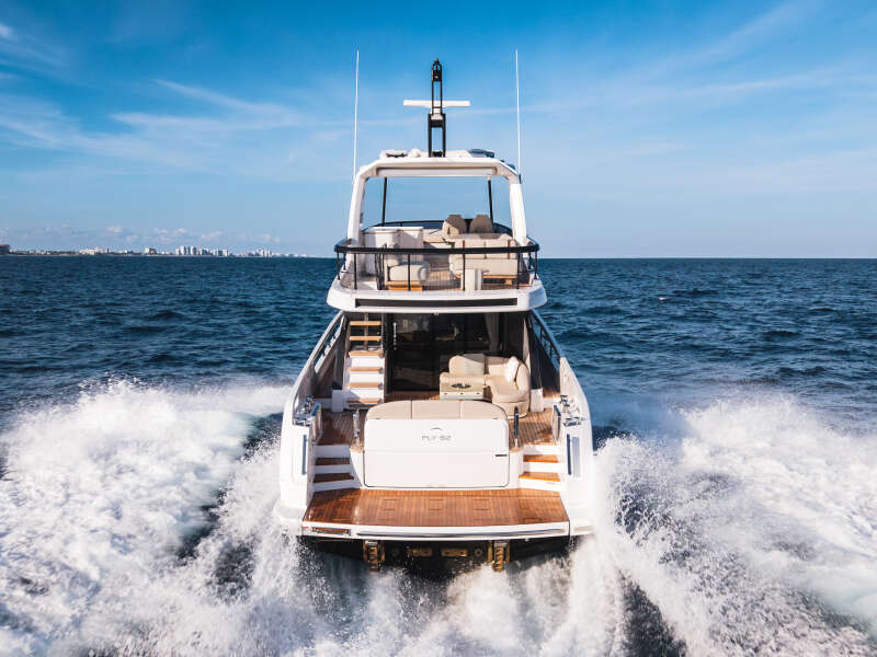 62ft Azimut Yacht For Sale