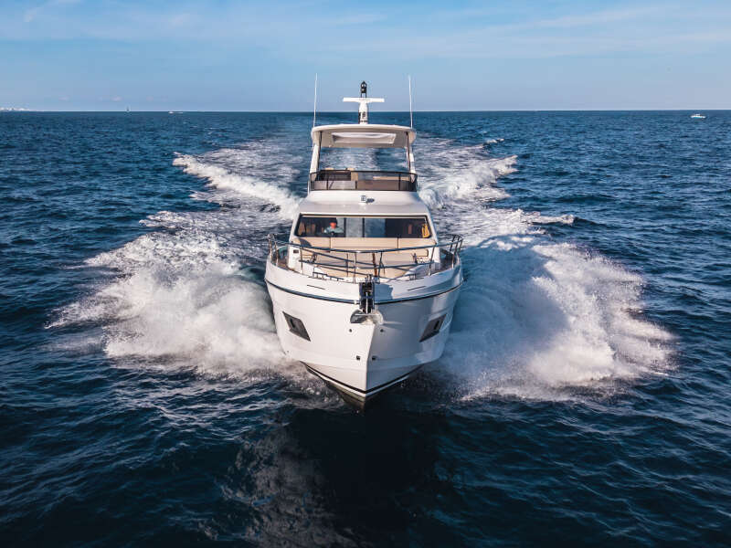 62ft Azimut Yacht For Sale