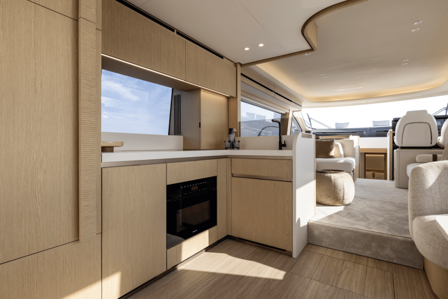 62ft Azimut Yacht For Sale