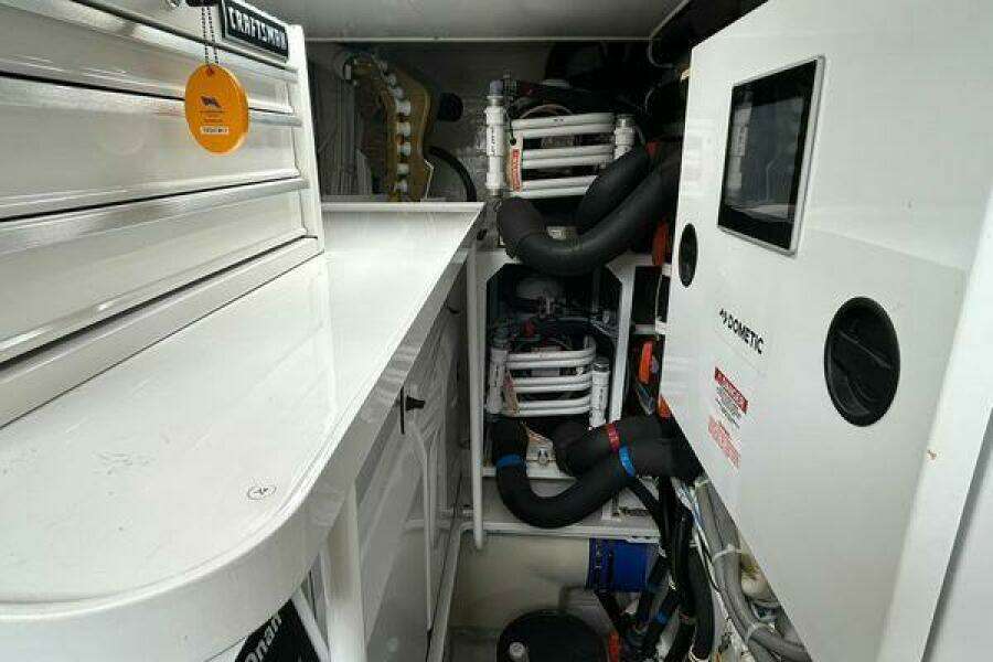 TOSHIN XI 75ft Viking Yacht For Sale