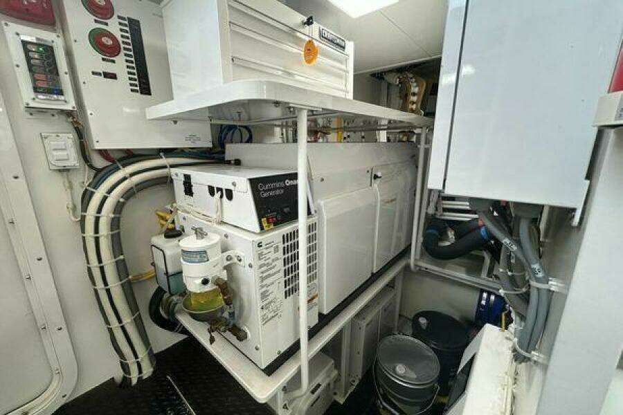 TOSHIN XI 75ft Viking Yacht For Sale
