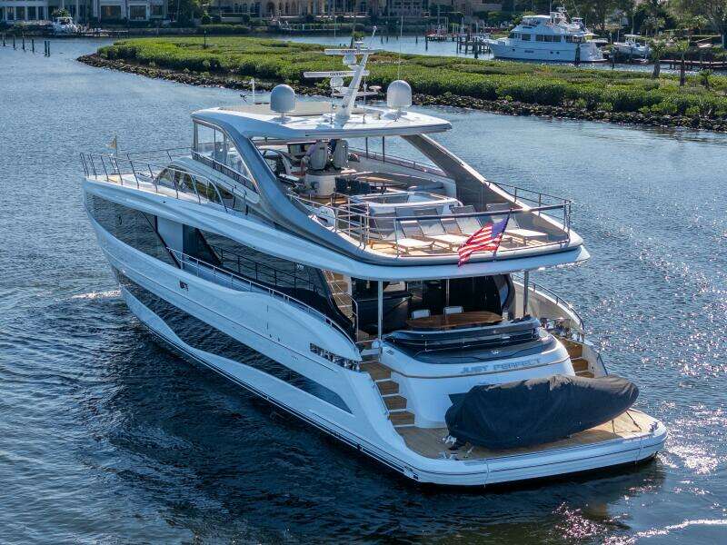 Princess Y95 JUST  PERFECT -Exterior