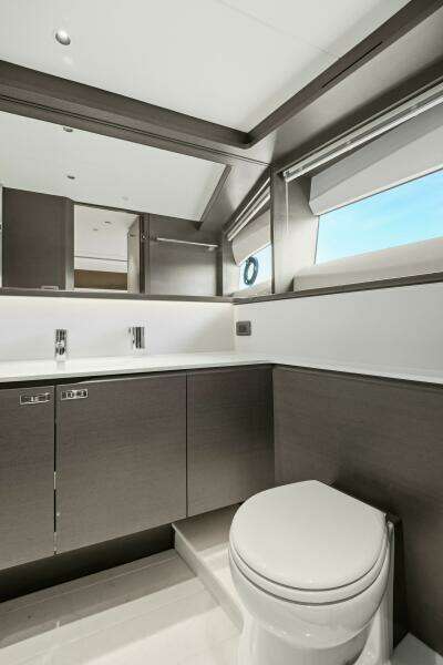 Princess Y95 JUST  PERFECT - Starboard Stateroom Ensuite Head