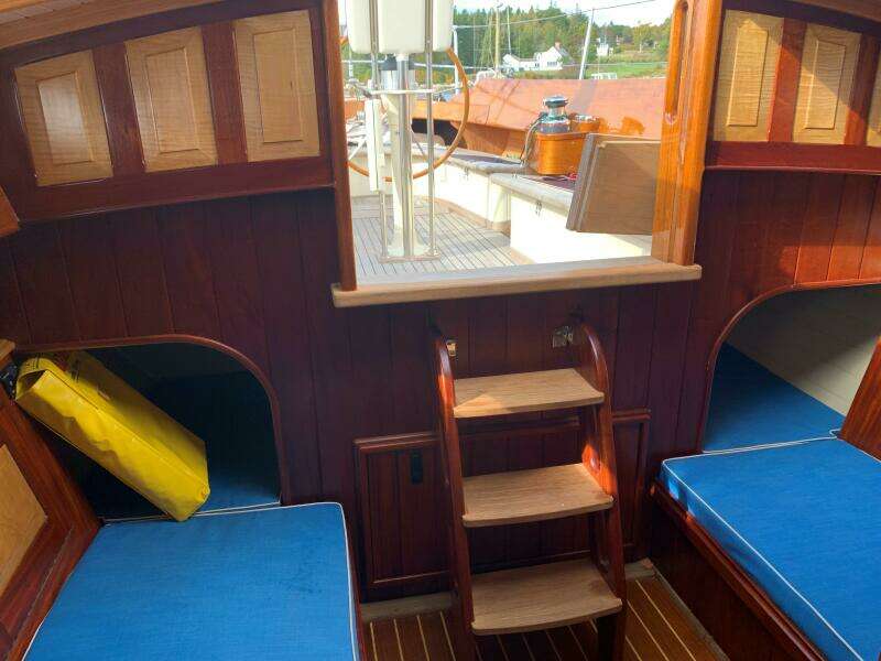 34ft Custom Yacht For Sale