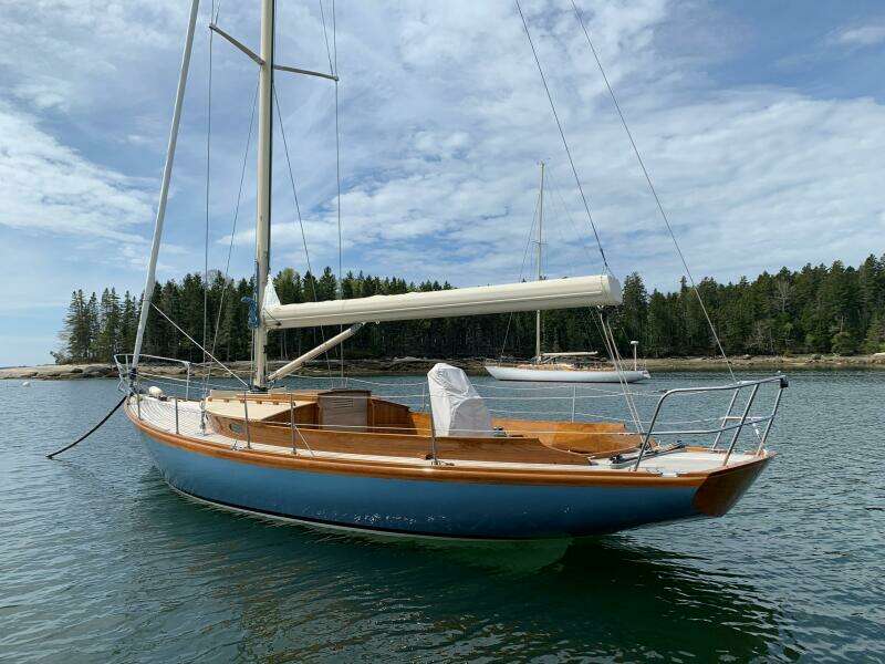 34ft Custom Yacht For Sale