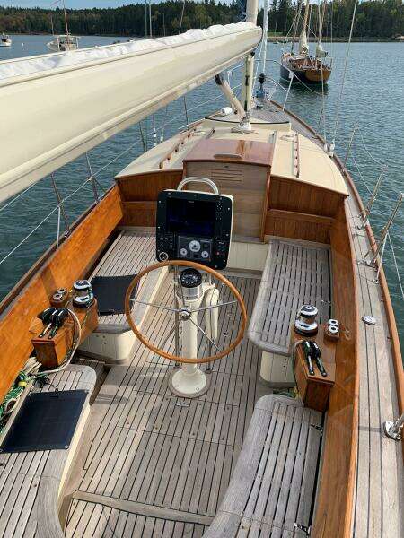 34ft Custom Yacht For Sale