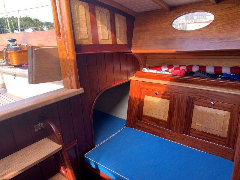 34ft Custom Yacht For Sale