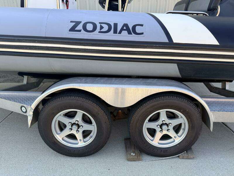 21ft Zodiac Yacht For Sale