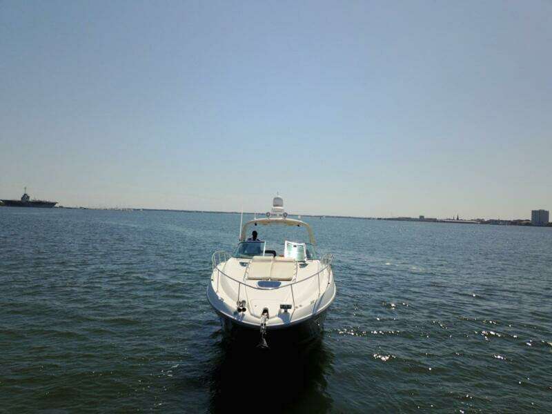 100MILL 35ft Sea Ray Yacht For Sale