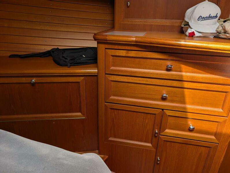 49ft Grand Banks Yacht For Sale