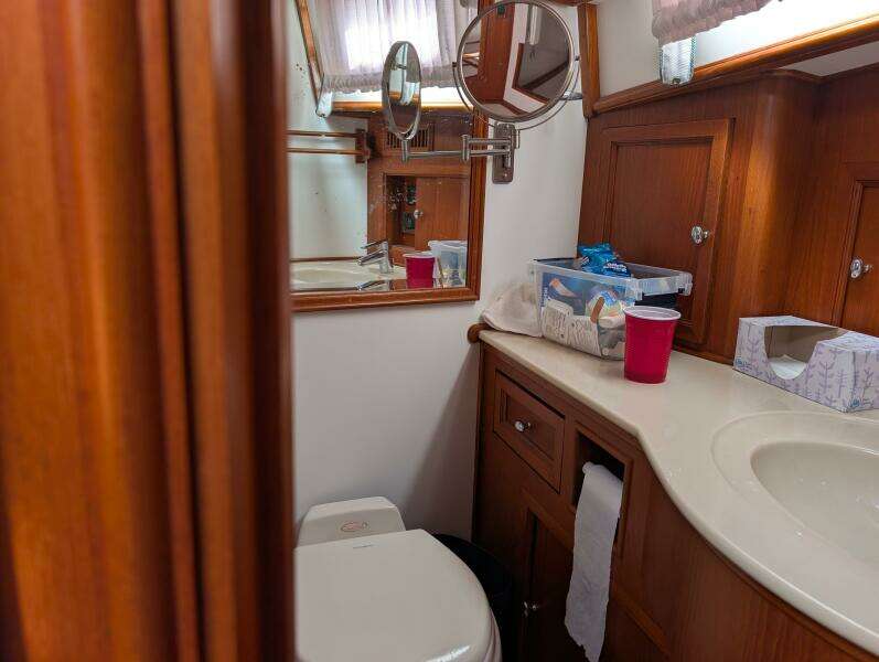 49ft Grand Banks Yacht For Sale