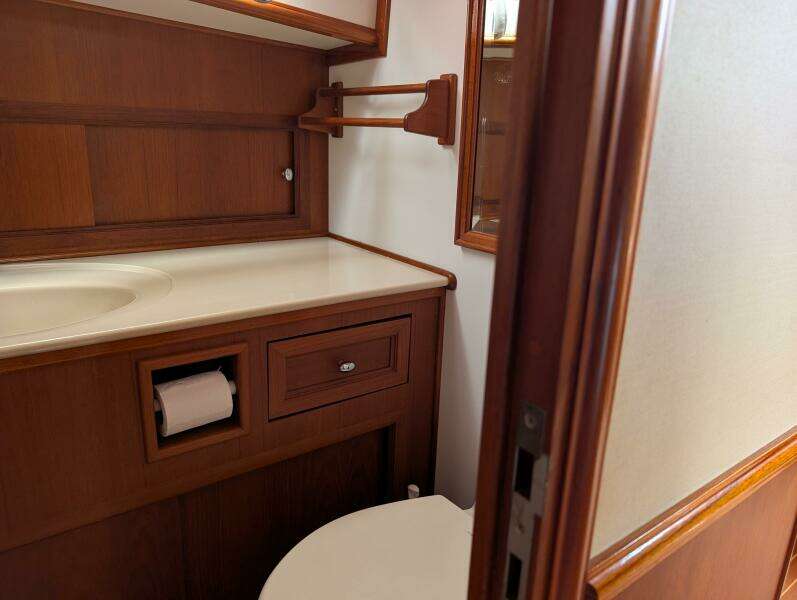 49ft Grand Banks Yacht For Sale