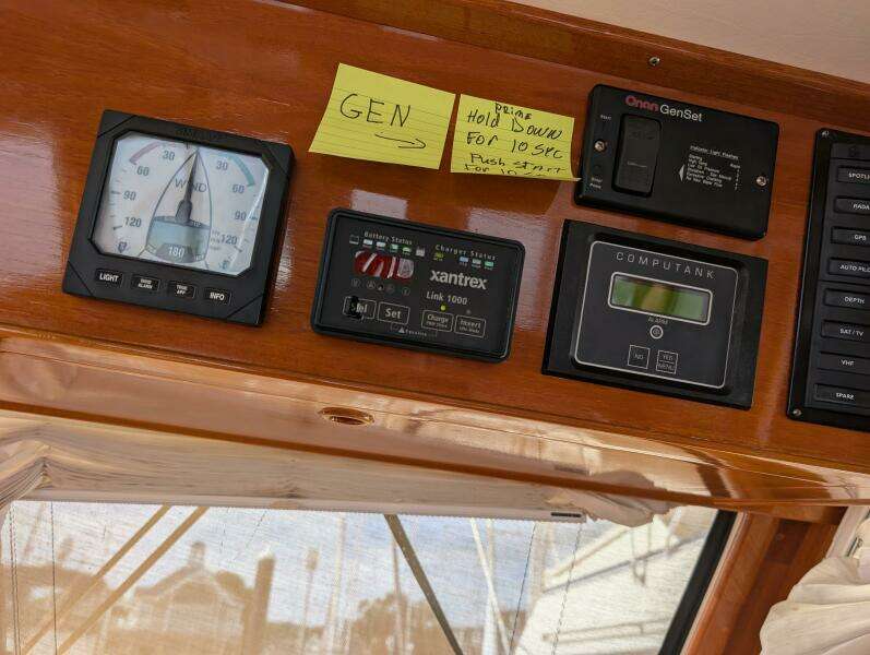 49ft Grand Banks Yacht For Sale