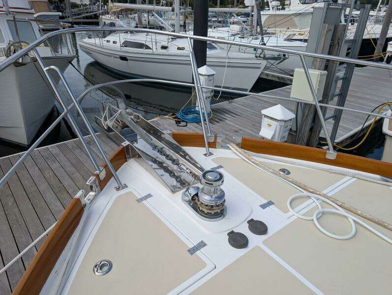 49ft Grand Banks Yacht For Sale