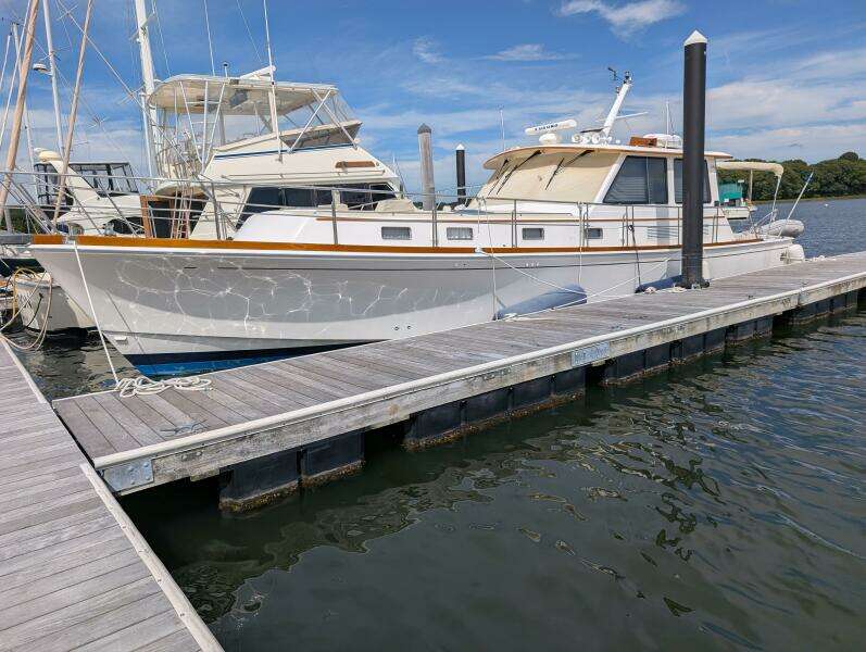 49ft Grand Banks Yacht For Sale